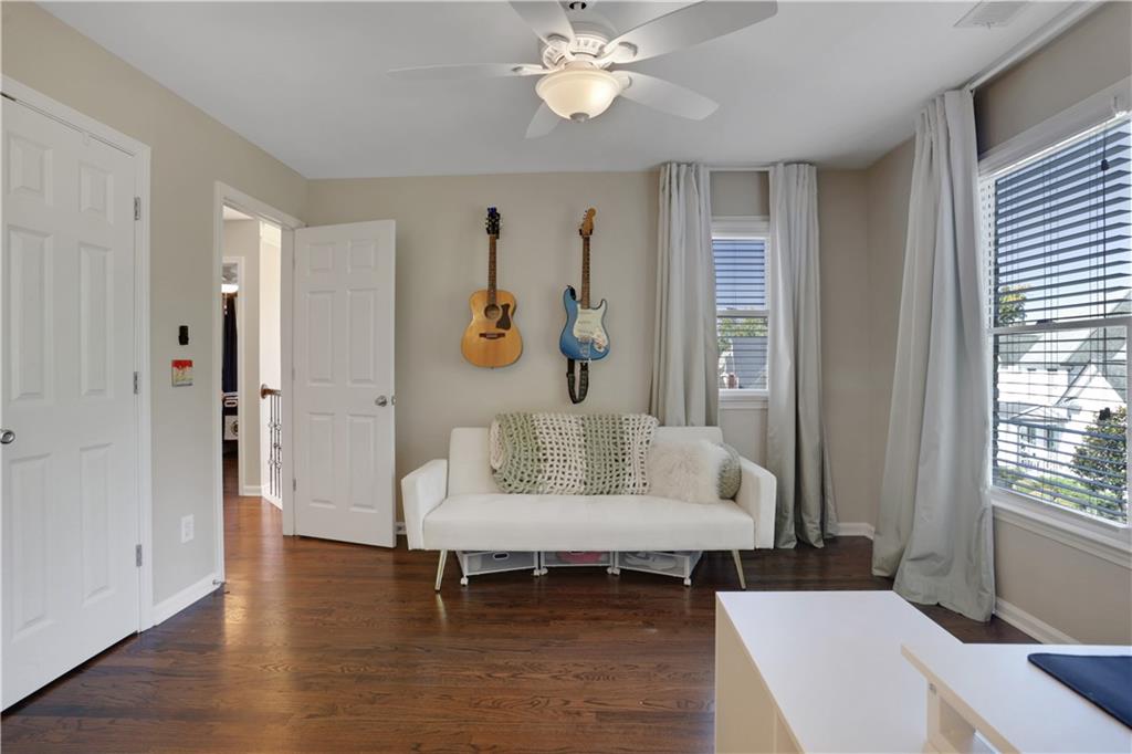 5130 Laurel Park Lane