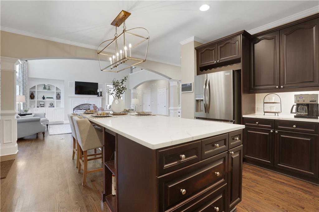 5130 Laurel Park Lane