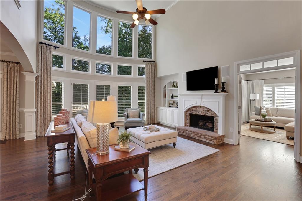 5130 Laurel Park Lane