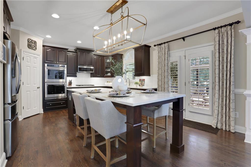 5130 Laurel Park Lane