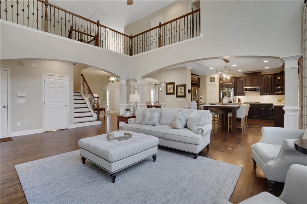 5130 Laurel Park Lane