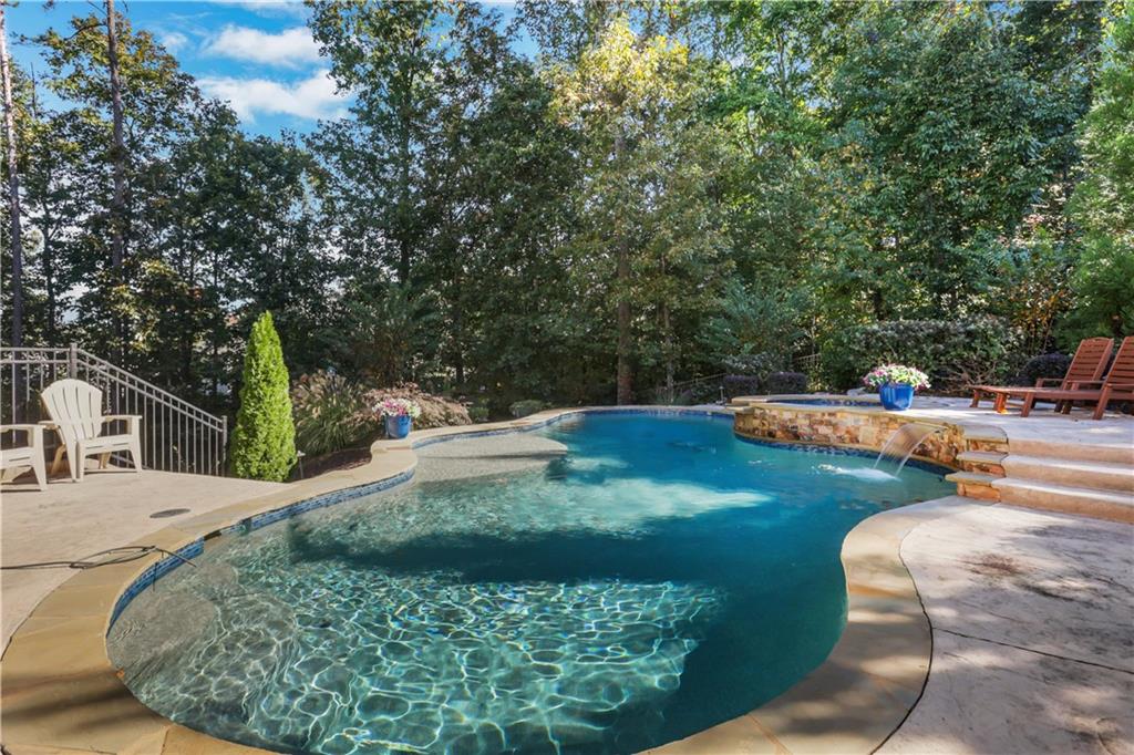 5130 Laurel Park Lane