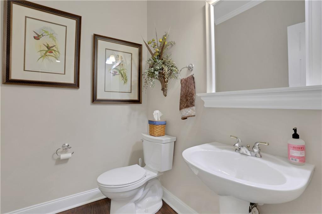 5130 Laurel Park Lane