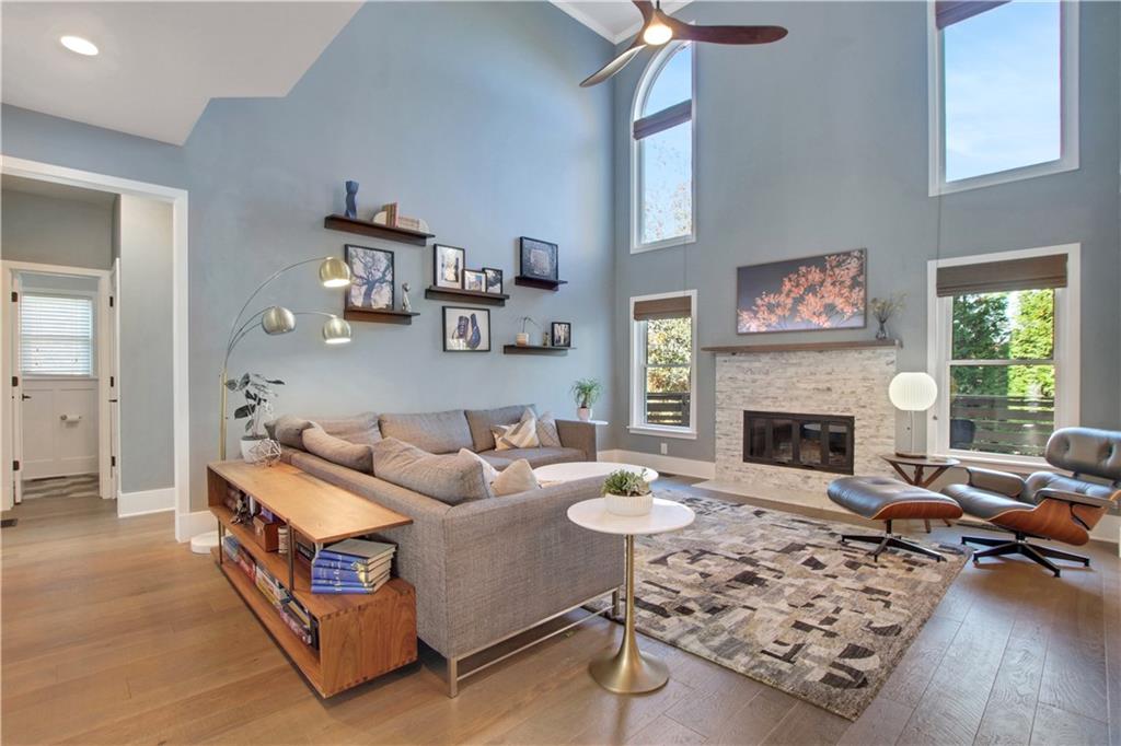 5135 Laurel Park Lane