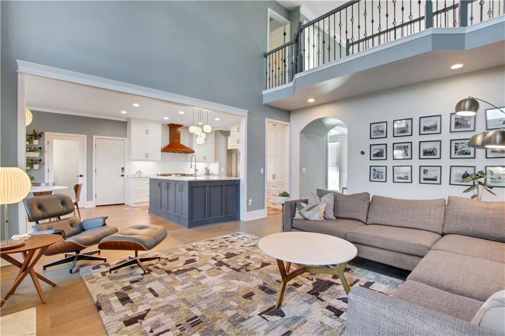 5135 Laurel Park Lane