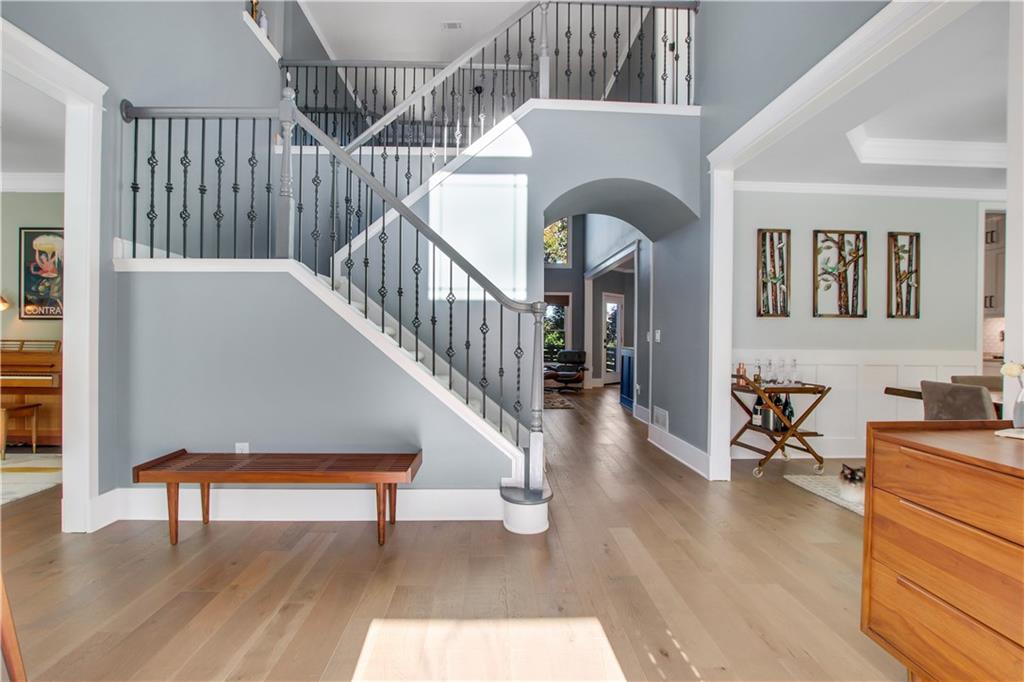 5135 Laurel Park Lane