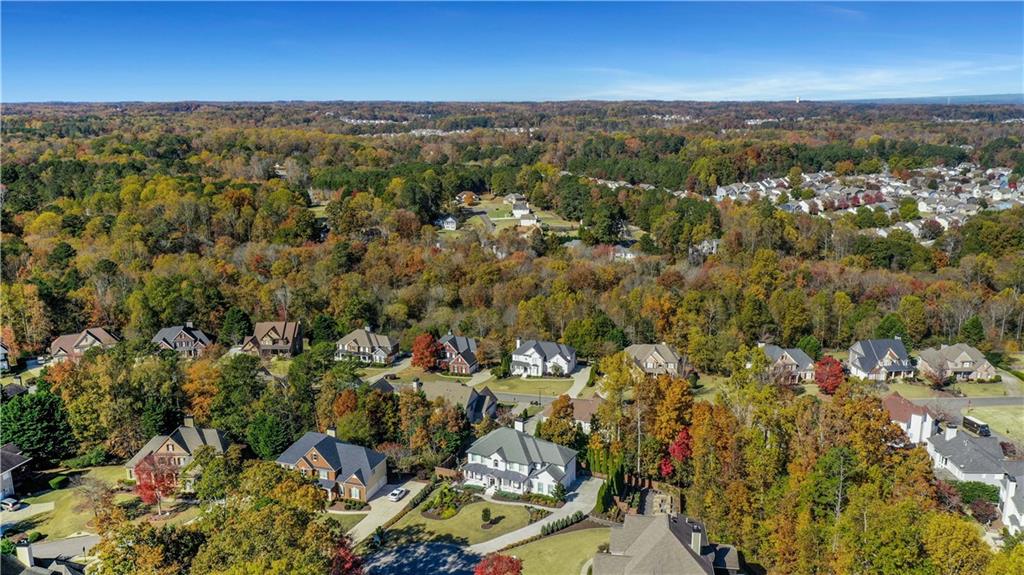 5135 Laurel Park Lane