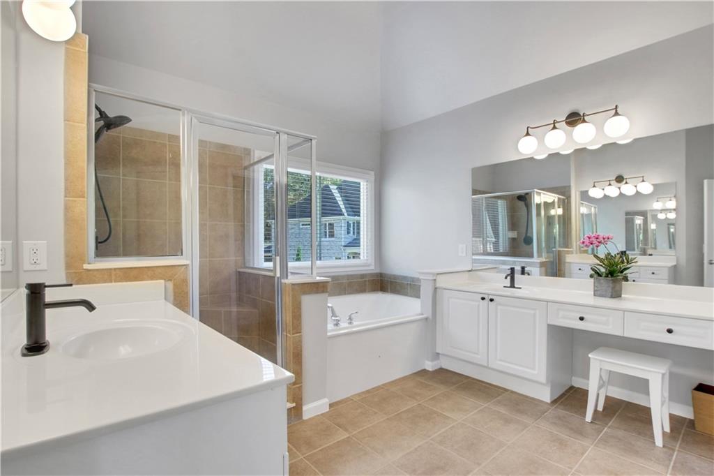 5135 Laurel Park Lane