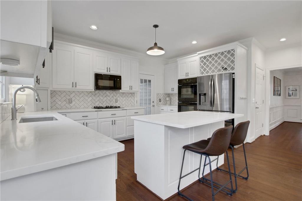 1350 Rogers Mill Lane