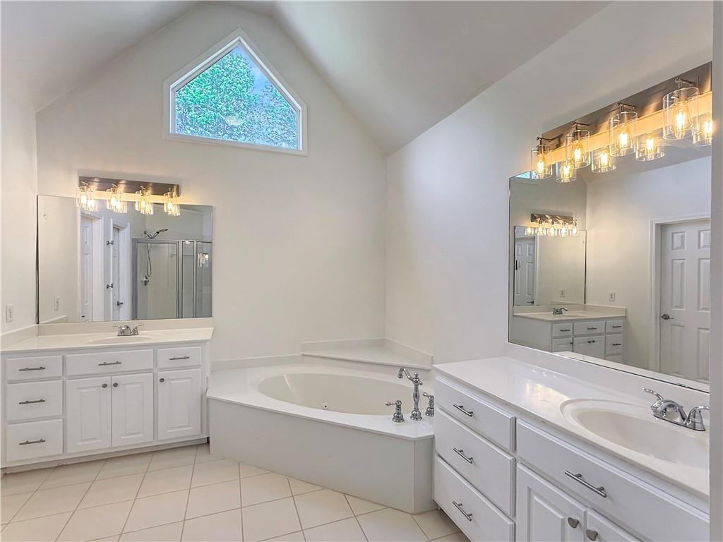1350 Rogers Mill Lane
