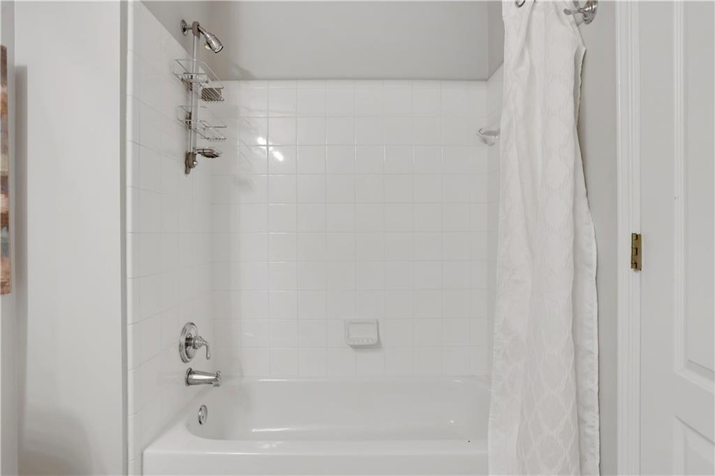5106 Davis Love Drive