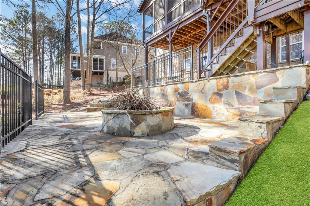 5106 Davis Love Drive
