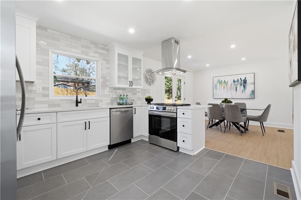 2631 Miriam Lane