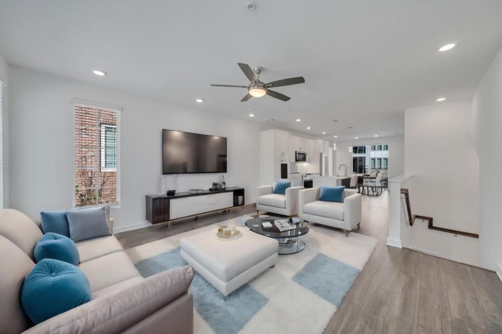 185 Devore Road Unit 601
