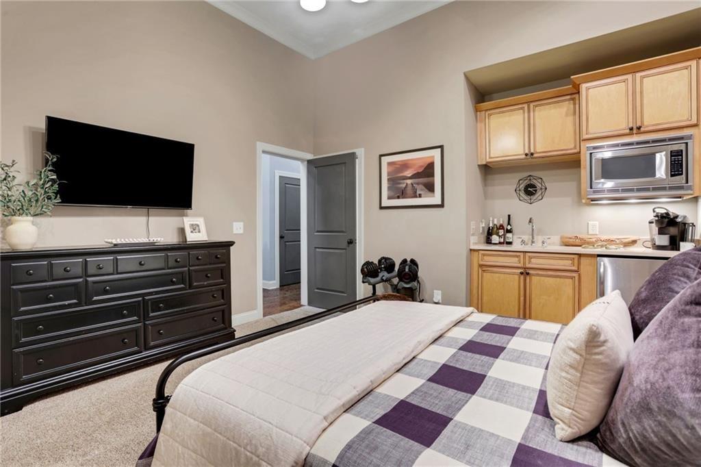 3108 Neal Court
