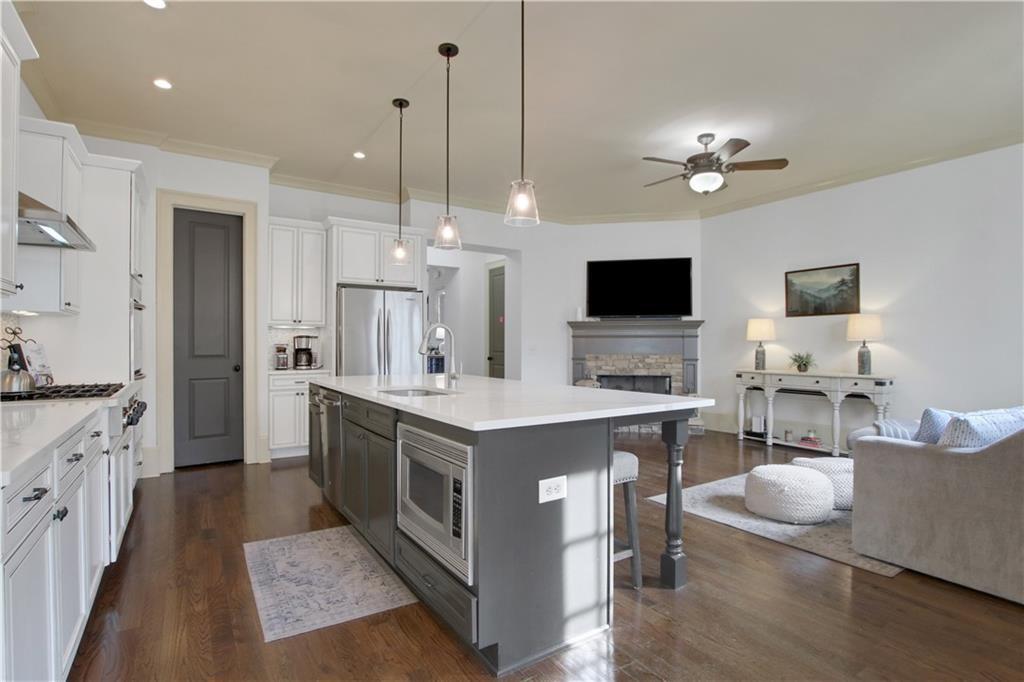3108 Neal Court