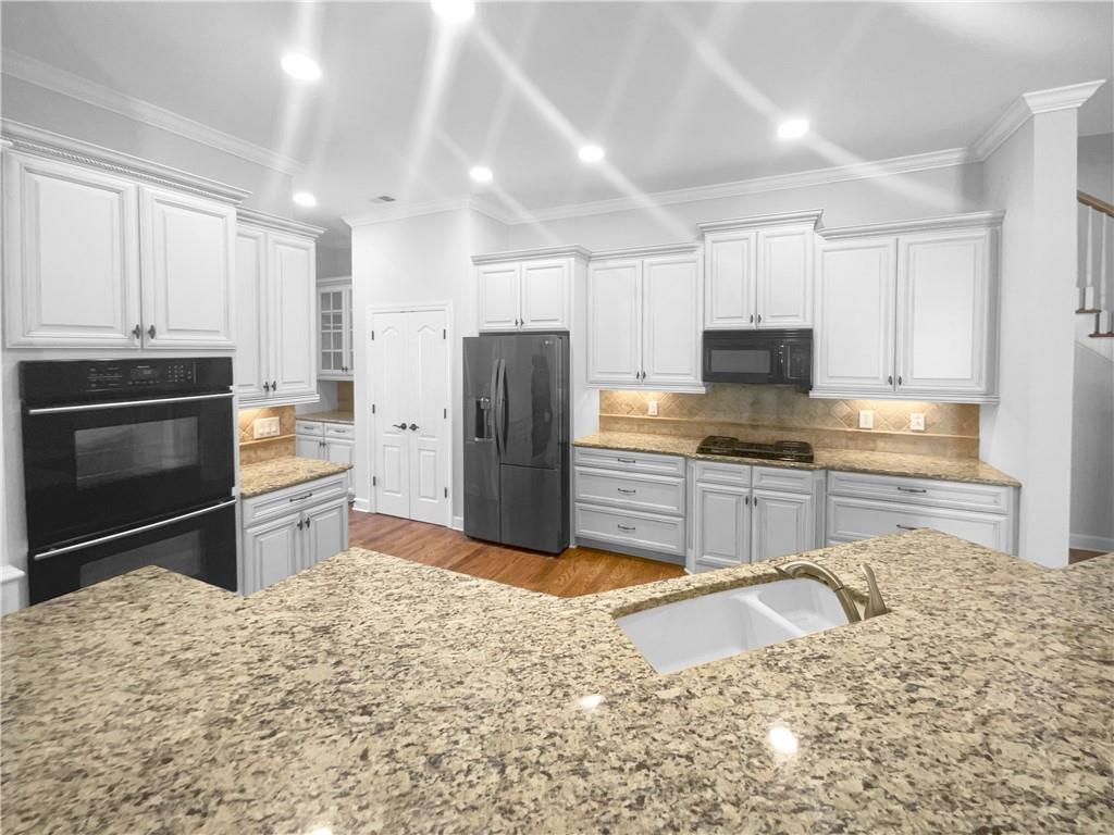202 Hickory Nut Lane