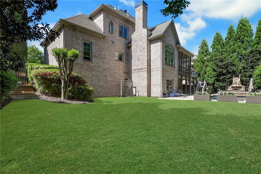 1670 Cone Flower Way