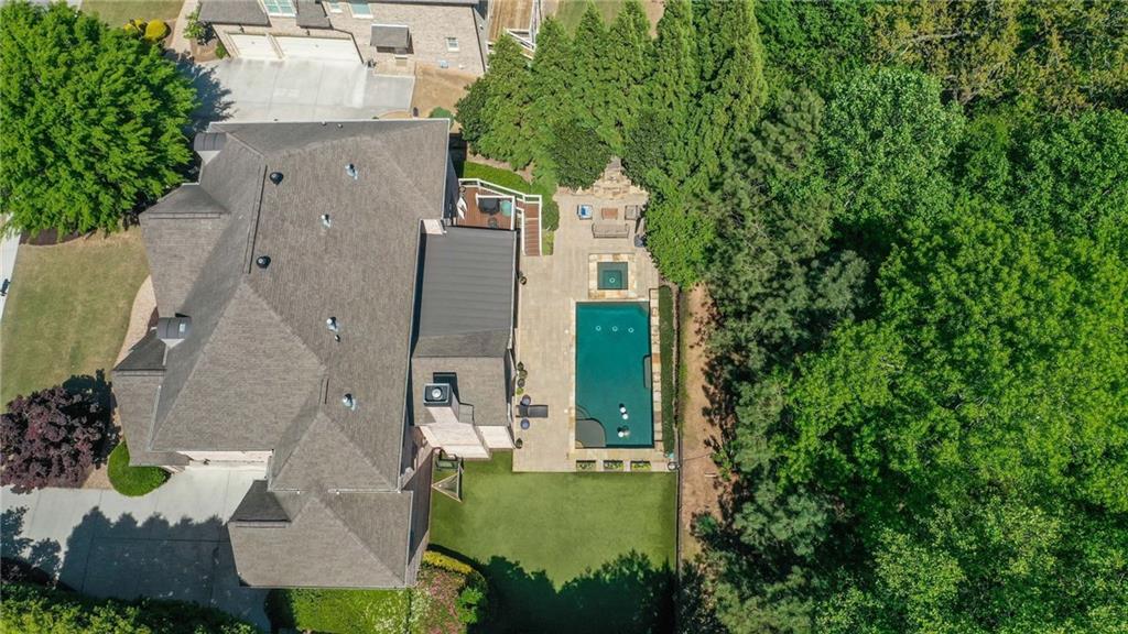 1670 Cone Flower Way