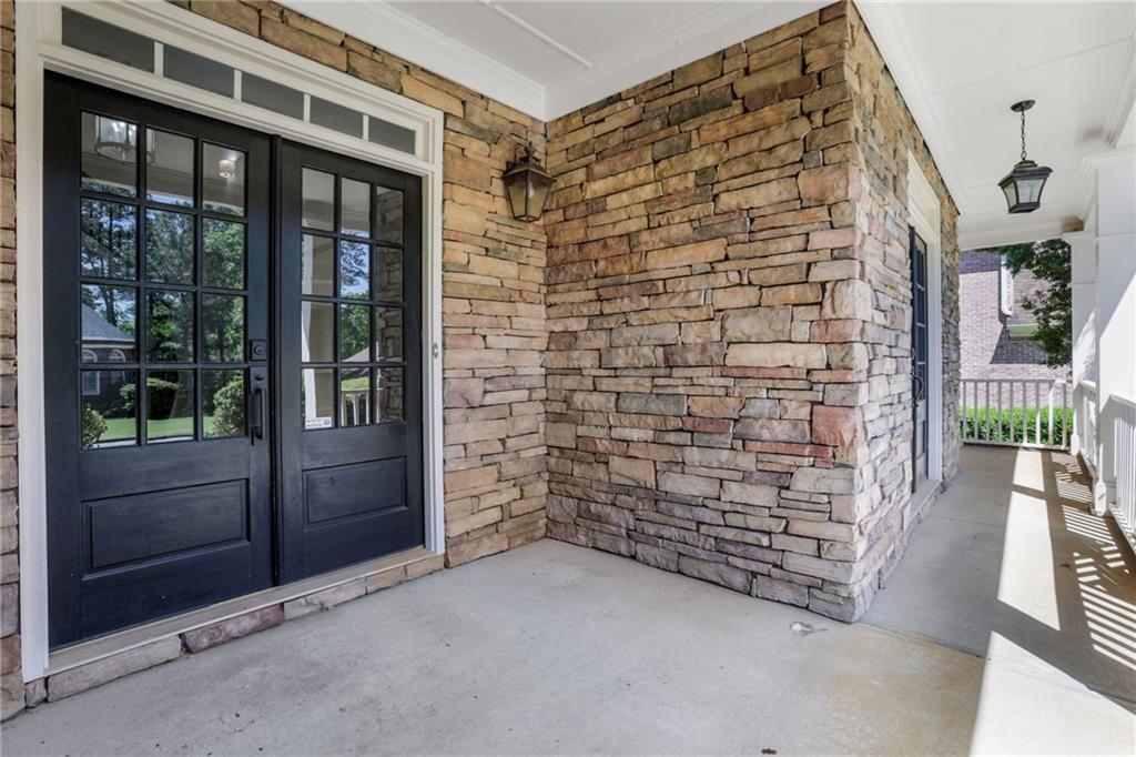3609 Summit Oaks Drive NE