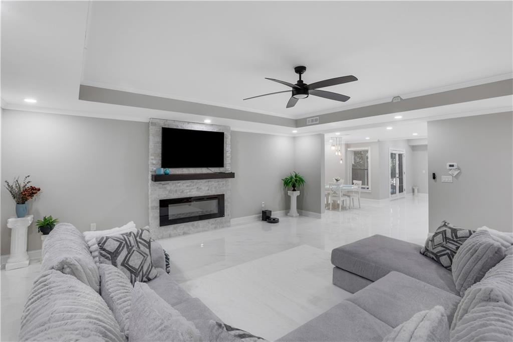 3210 Oxleas Court