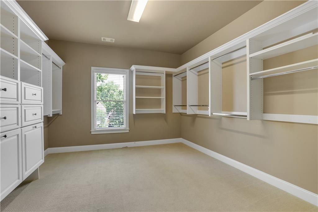 3210 Oxleas Court