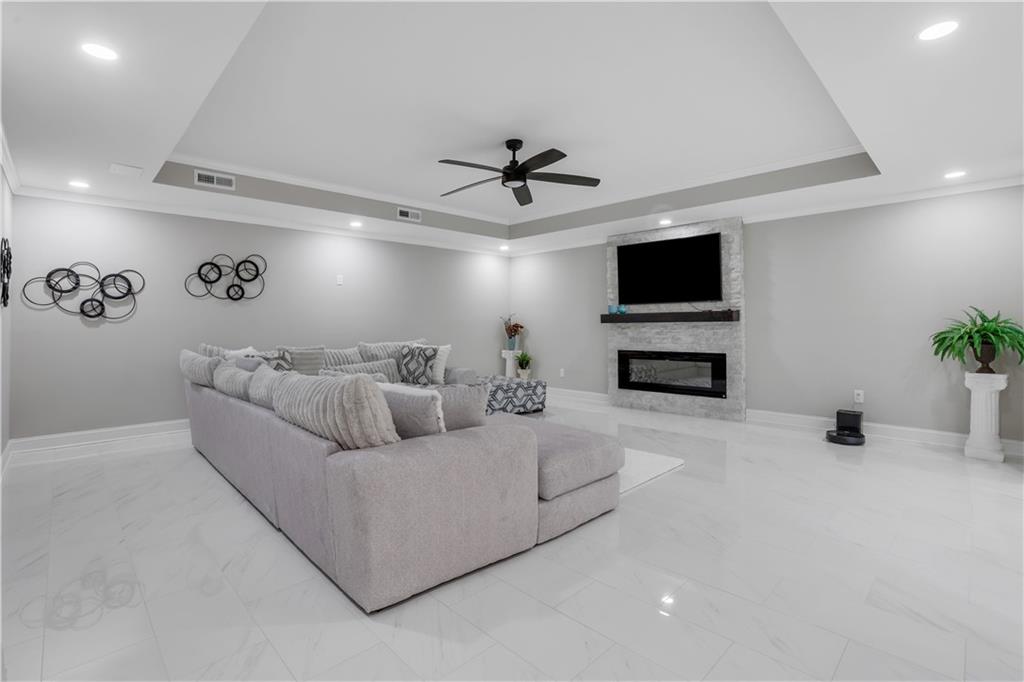 3210 Oxleas Court