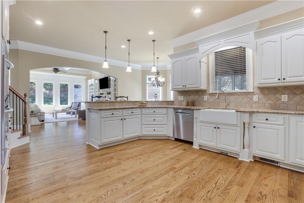3210 Oxleas Court