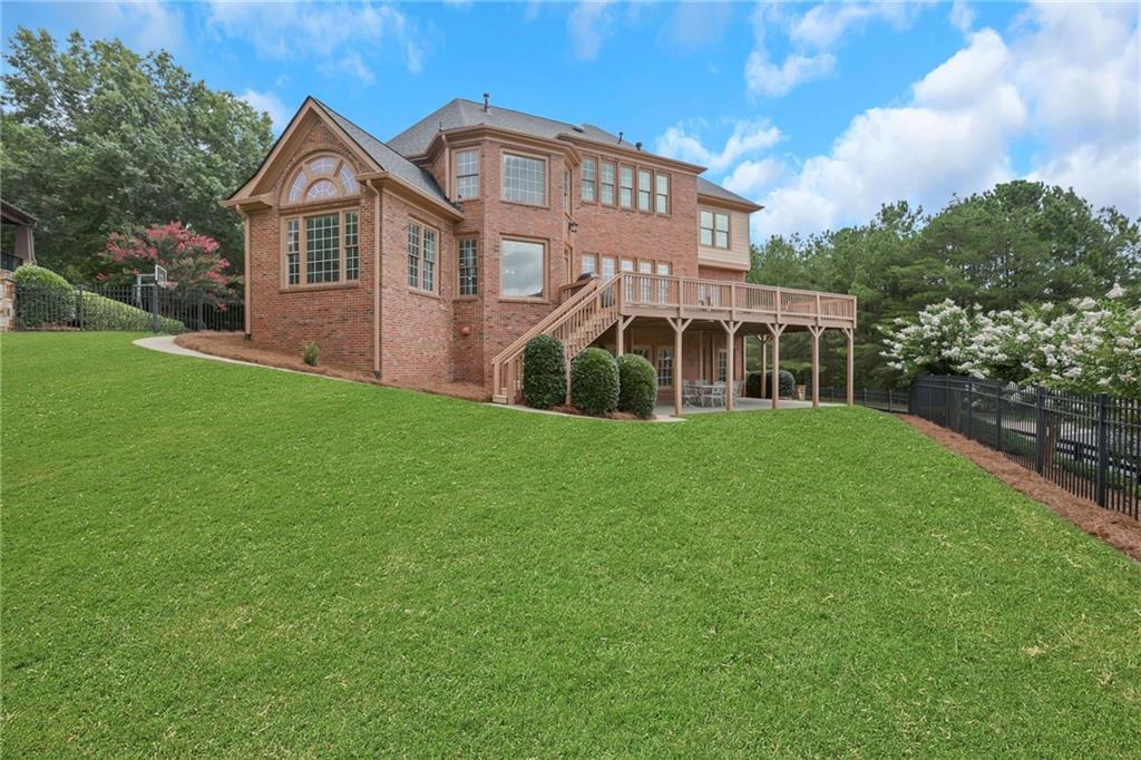 2001 Windermere Crossing