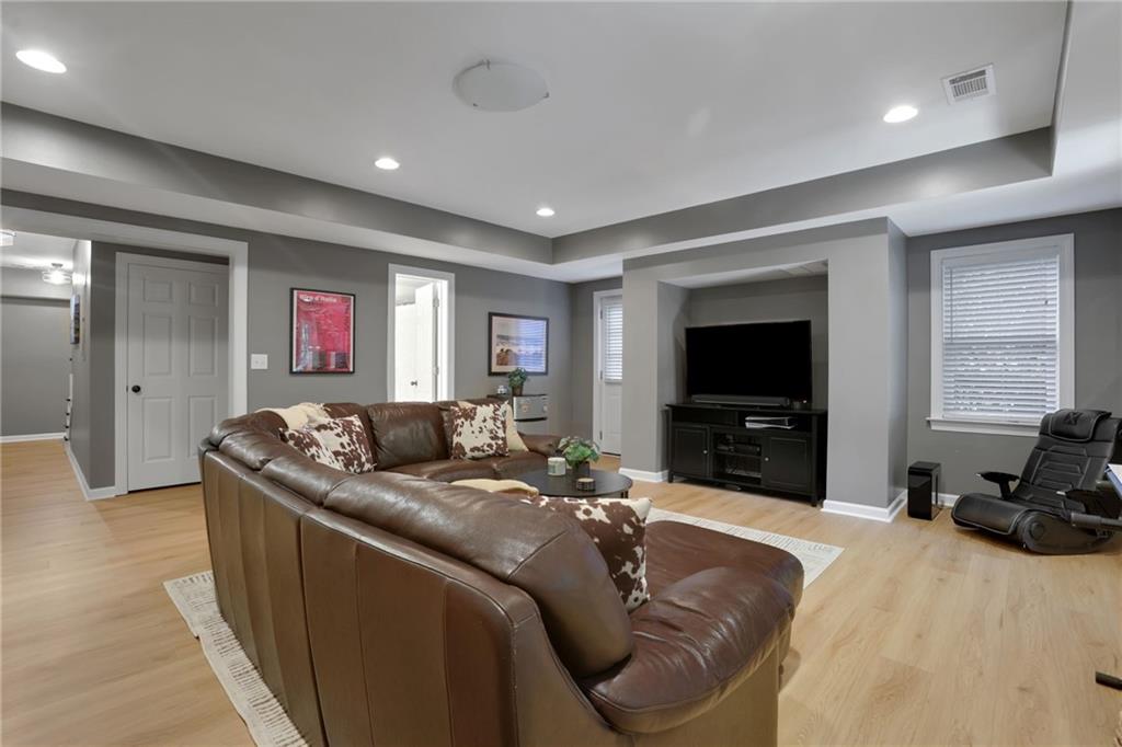 4215 Little Falls Drive