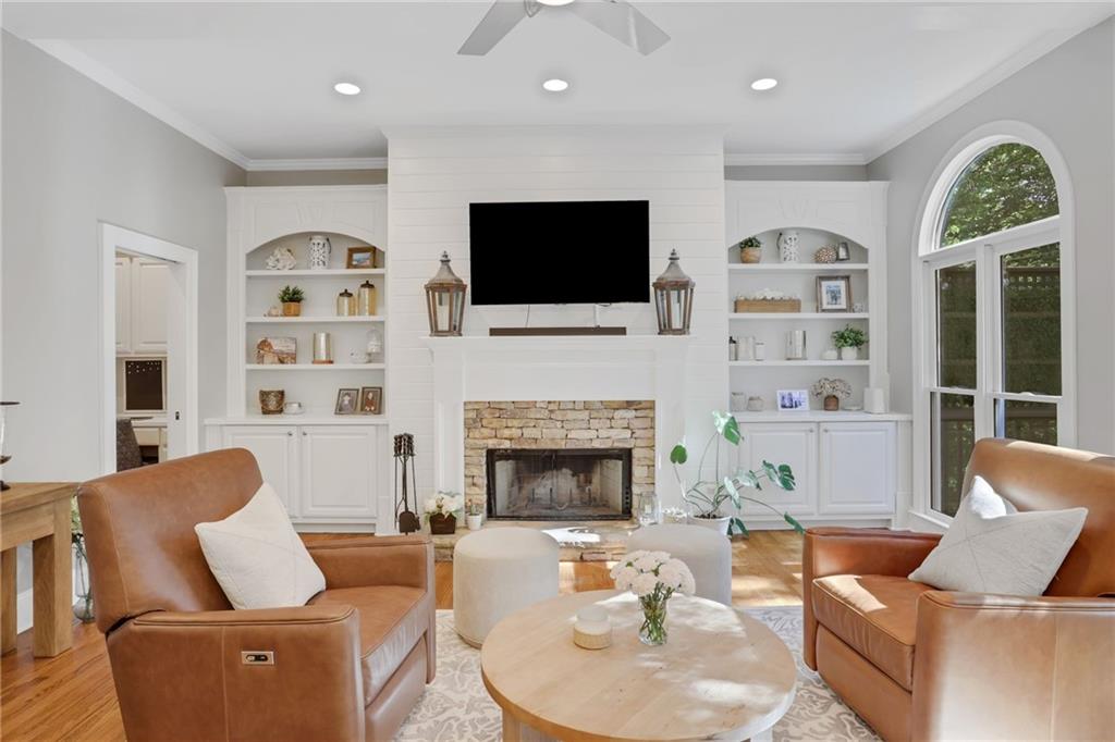 4215 Little Falls Drive