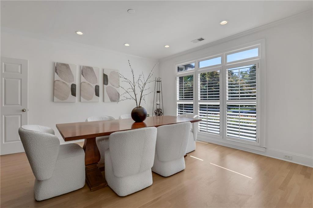 6815 Sunbriar Drive