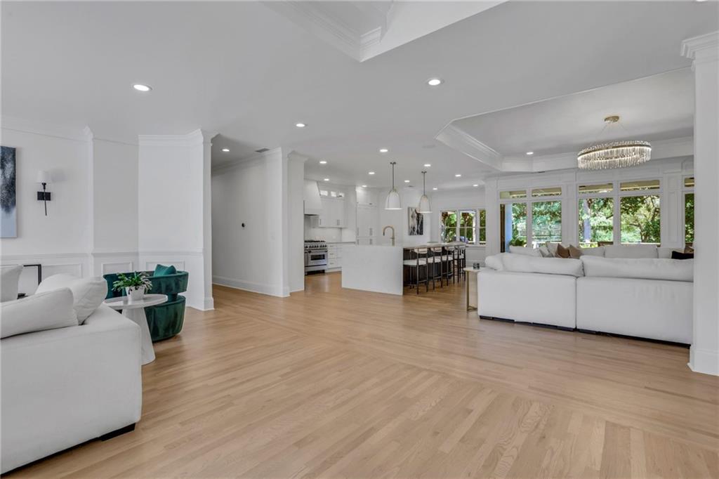 6815 Sunbriar Drive
