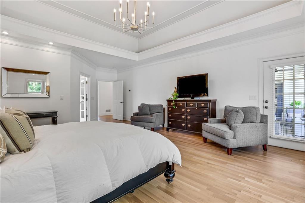 6815 Sunbriar Drive