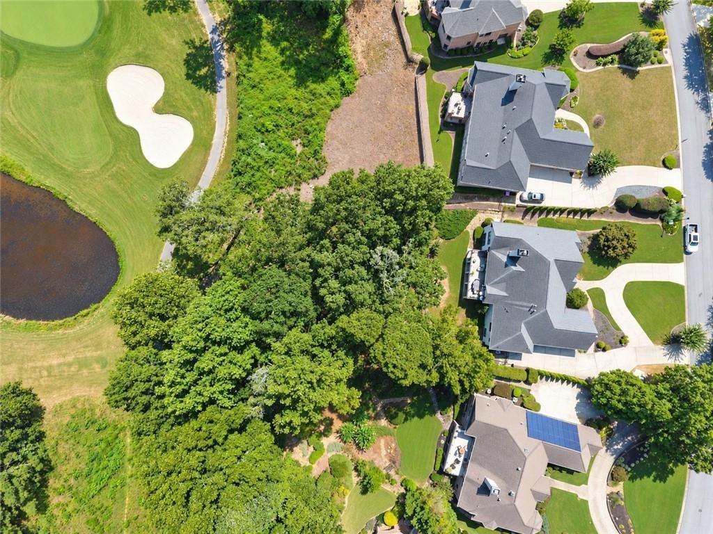 6815 Sunbriar Drive