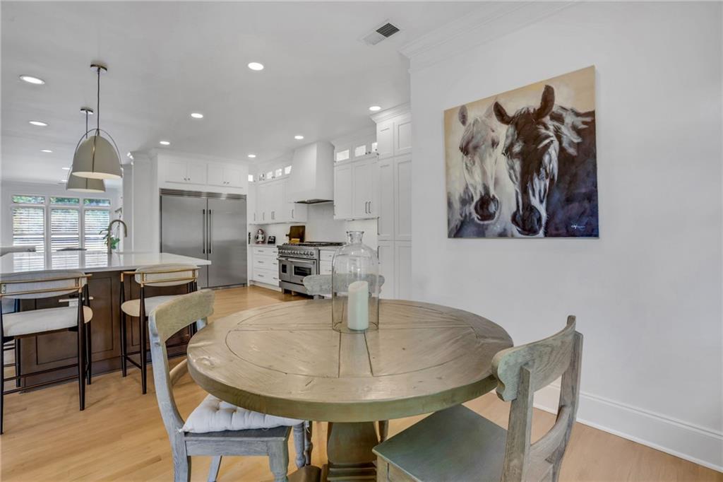 6815 Sunbriar Drive