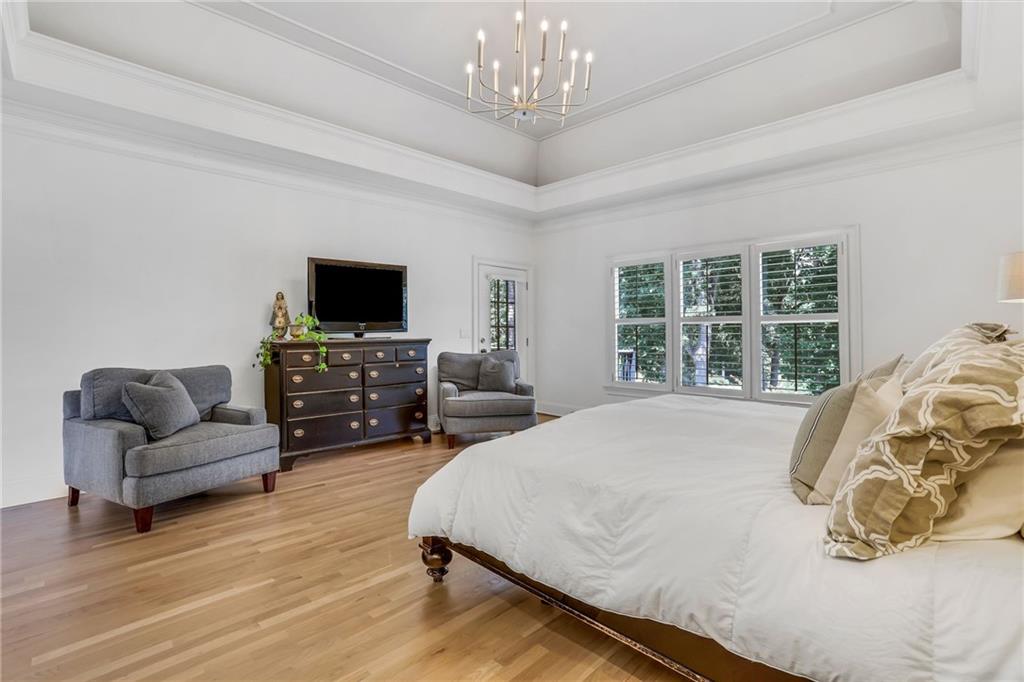 6815 Sunbriar Drive