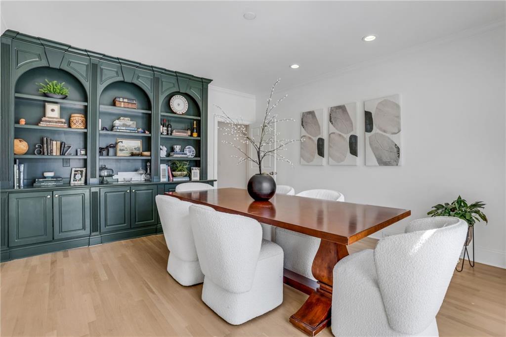 6815 Sunbriar Drive