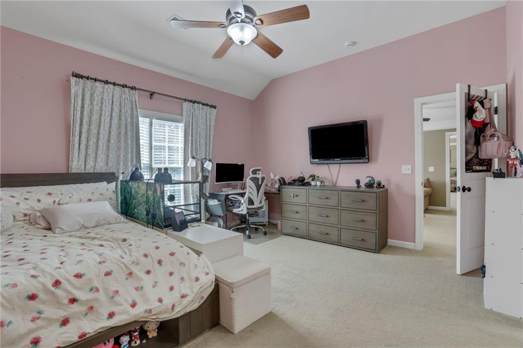 3815 Stanford Drive