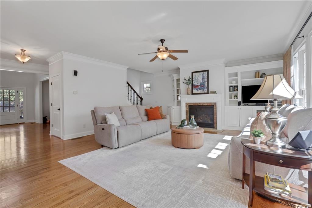 3815 Stanford Drive