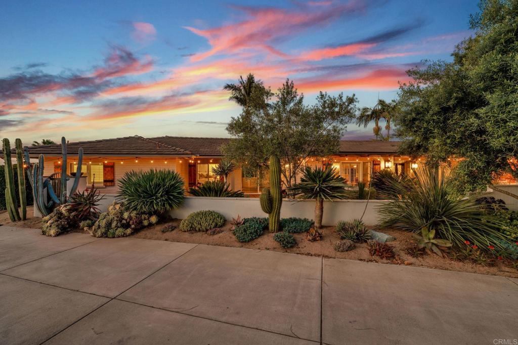 560 Rancho Camino