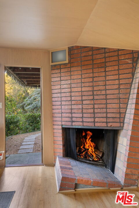 3580 Multiview Dr