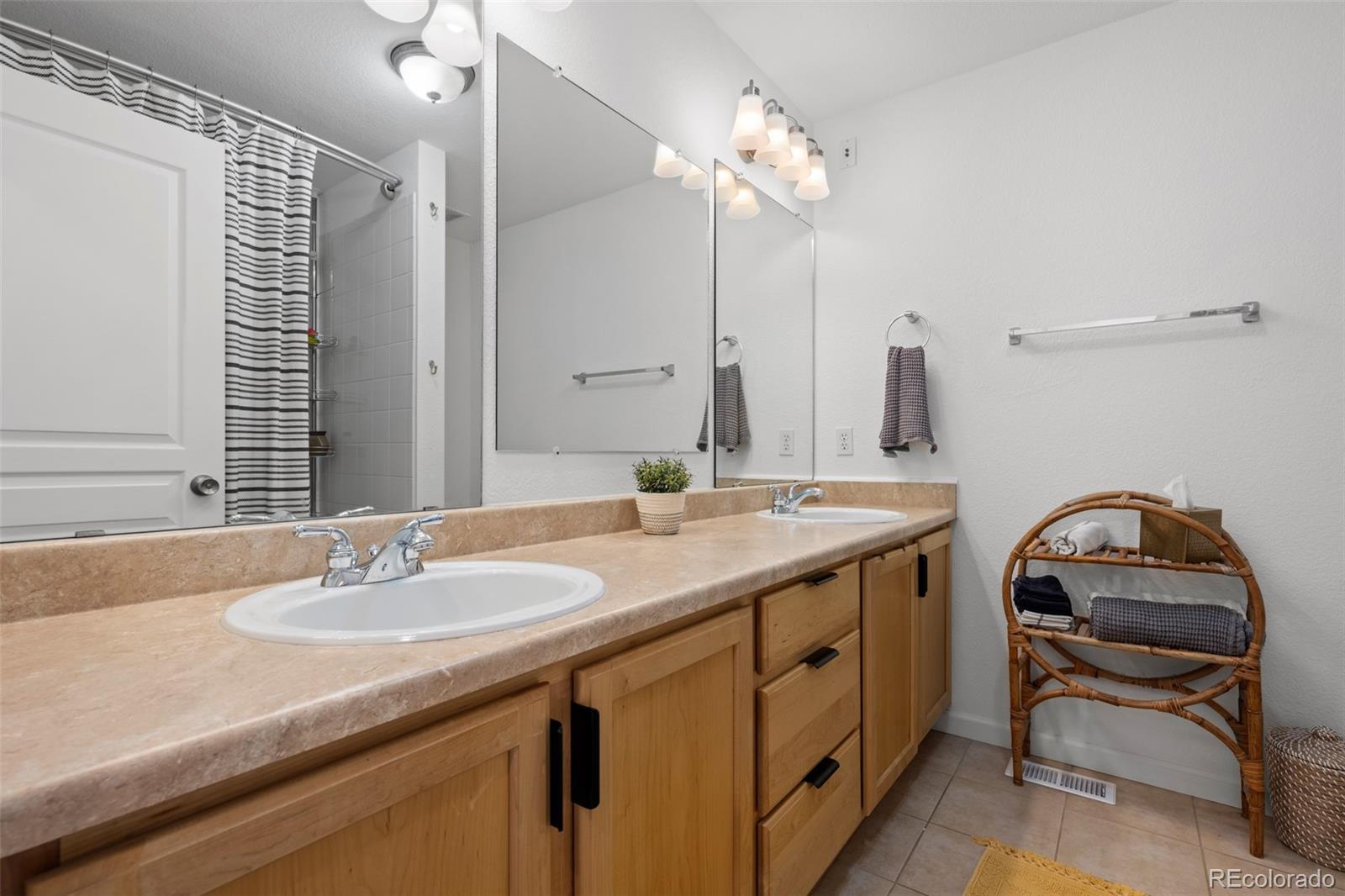 9300 E Florida Avenue Unit: 1202