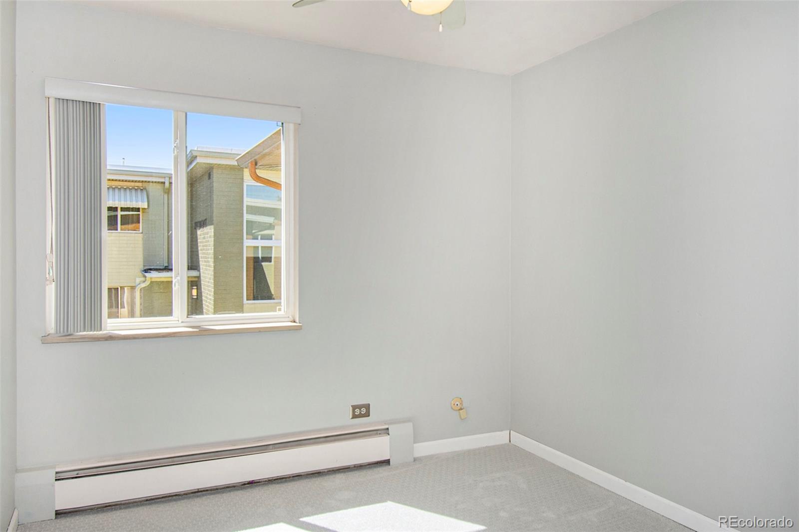 715 S Clinton Street Unit: 2B