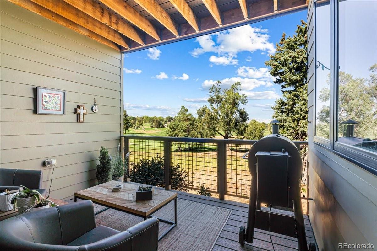 4687 W 50th Place