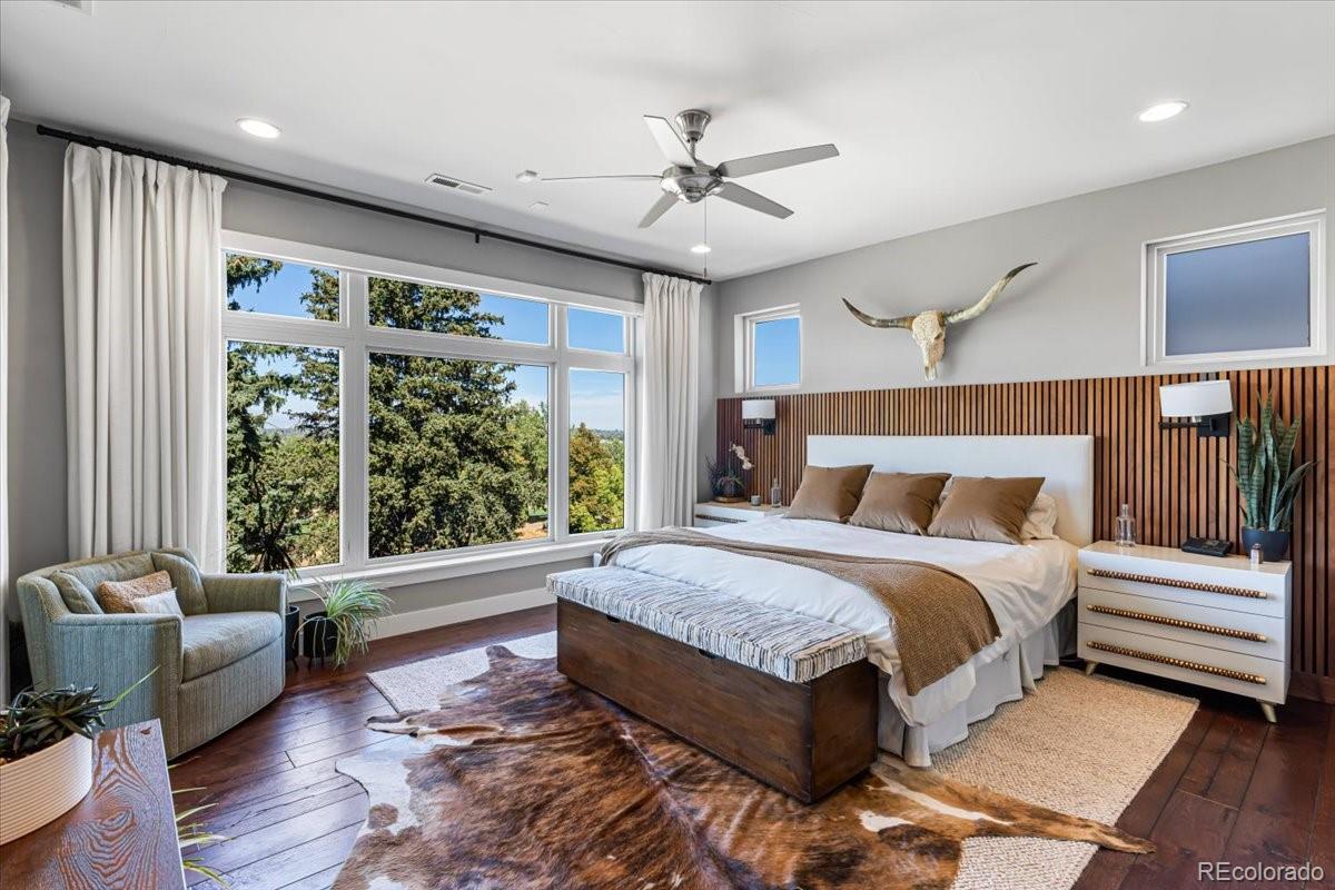 4687 W 50th Place
