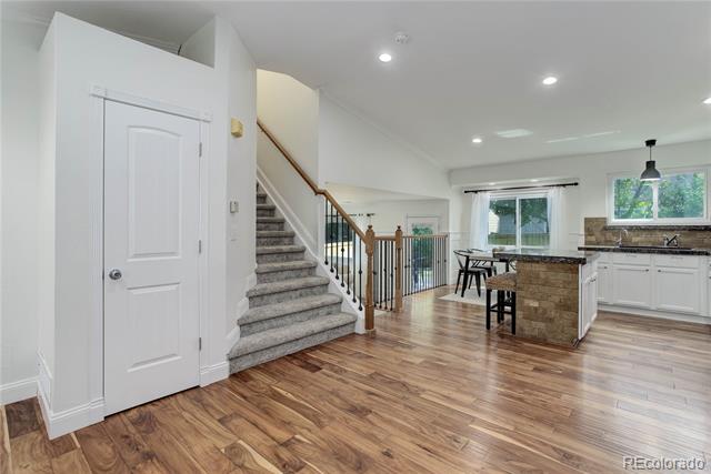 4860 Collinsville Place
