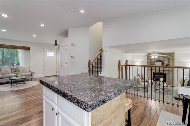 4860 Collinsville Place