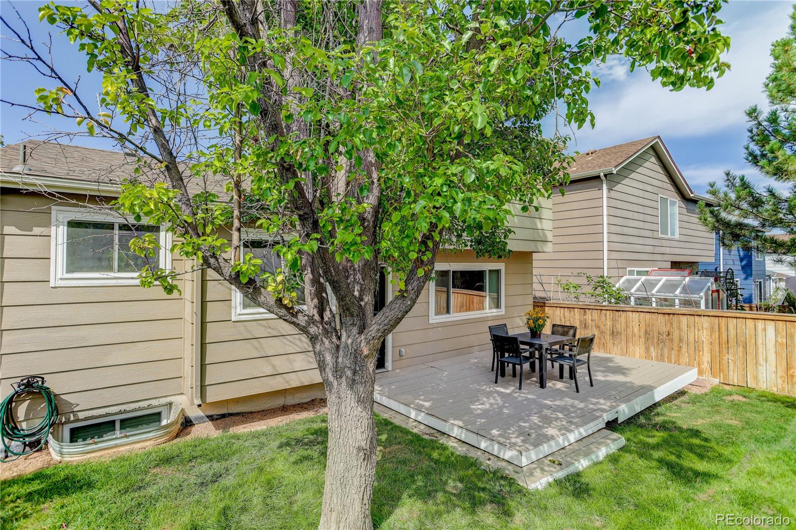 4860 Collinsville Place