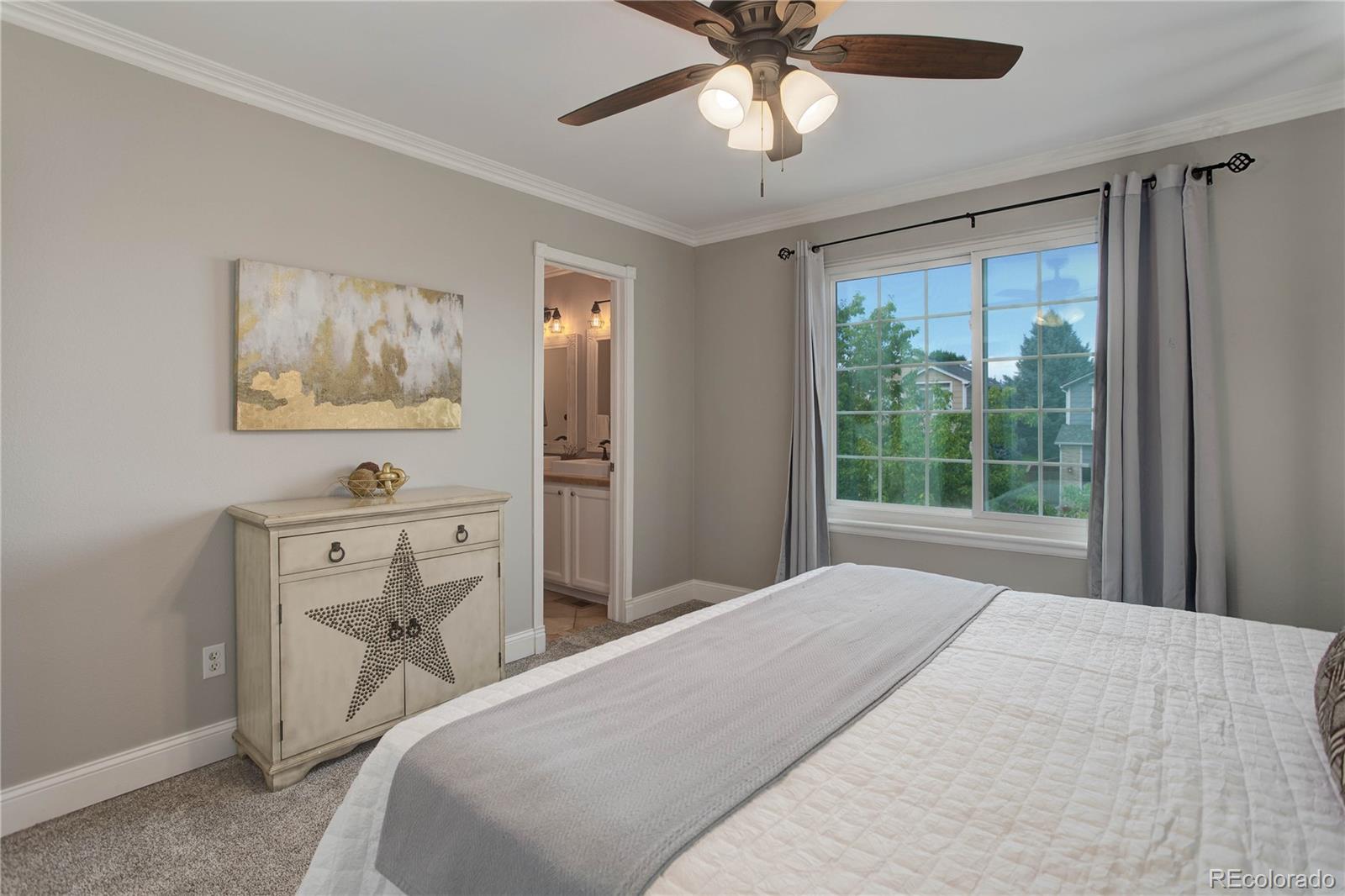 4860 Collinsville Place